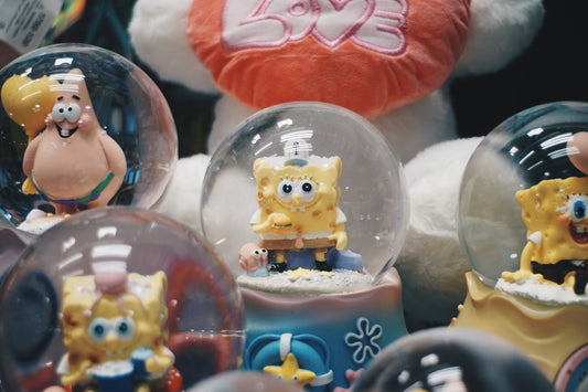 Spongebob squarepants snow globes on display
